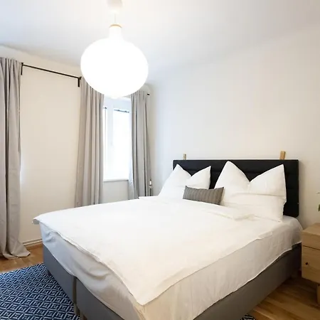 Chic 1-Bed Apt By Canal Walk To Historic Centre Wiedeń Zewnętrze zdjęcie