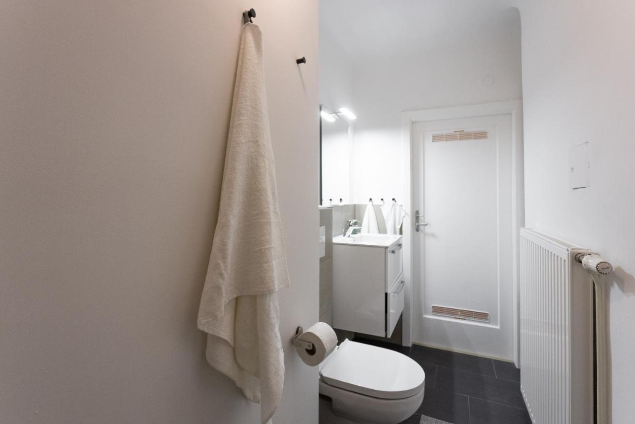Appartement Chic 1-bed By Canal Walk To Historic Centre *